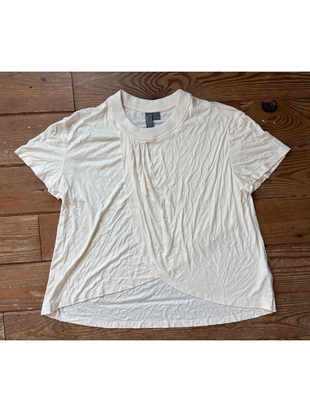 Sweaty Betty Ivory Asymmetrical Overlay Short Sleeve Top Size 8